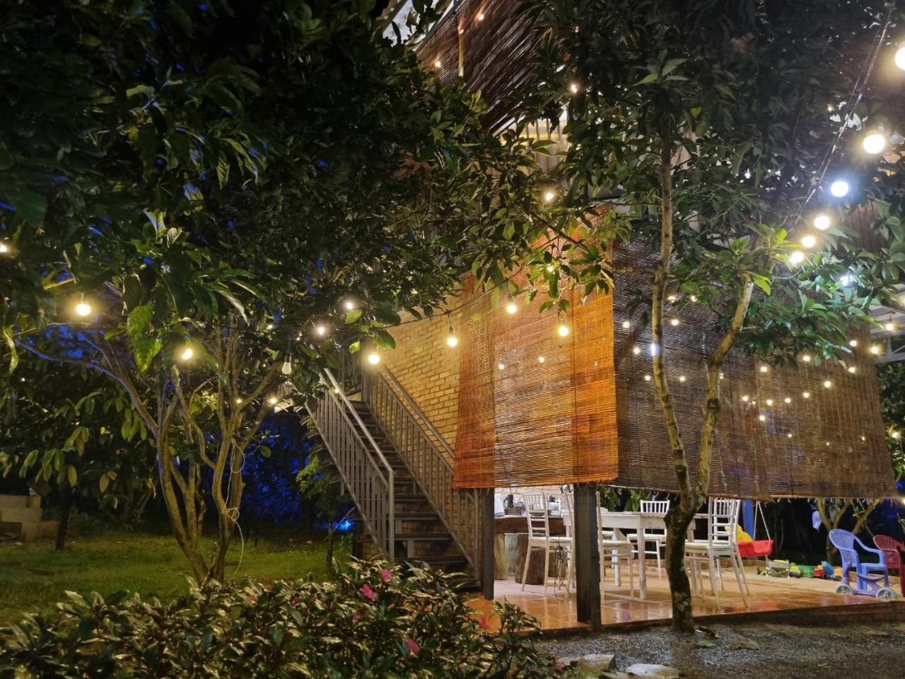 Homestay Vuon Trai Cay Nhiet Doi Vo Uu Garden เบ๋าลอก ภายนอก รูปภาพ
